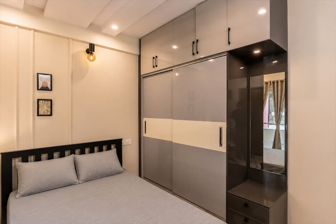 Thornbury, Indiranagar - Main