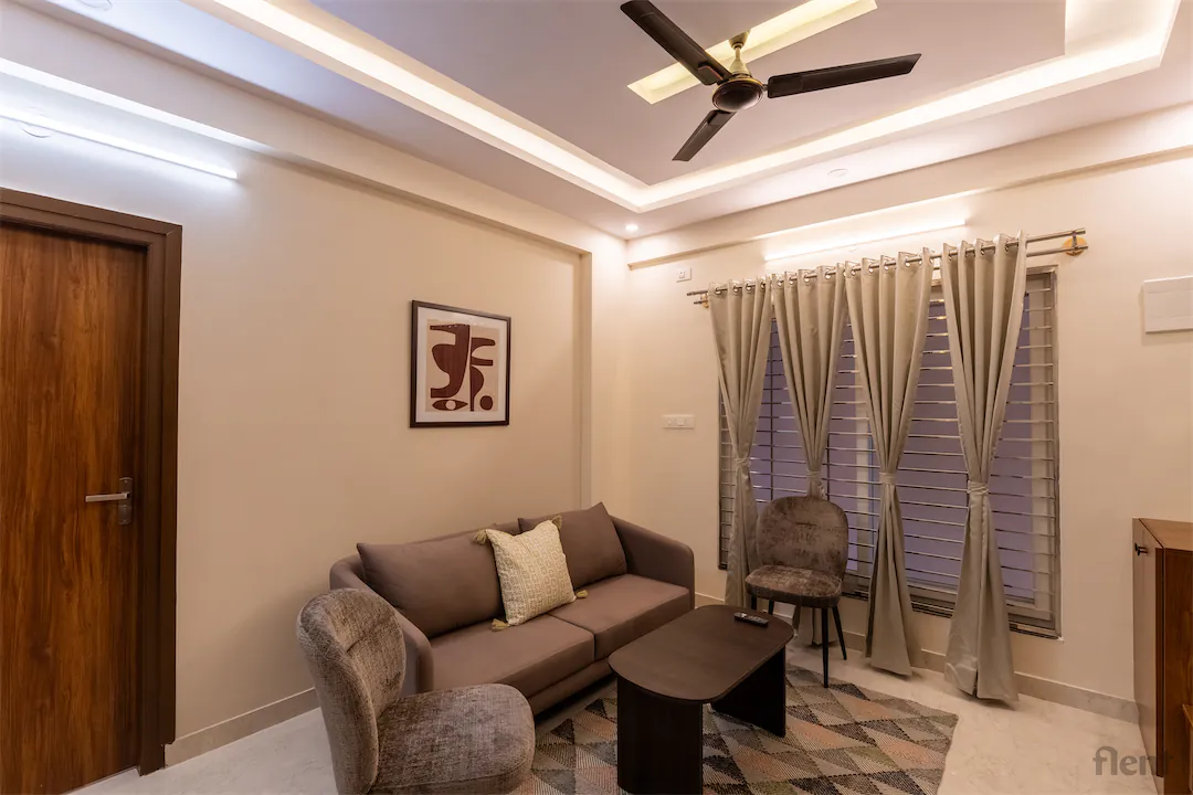 Thornbury, Indiranagar