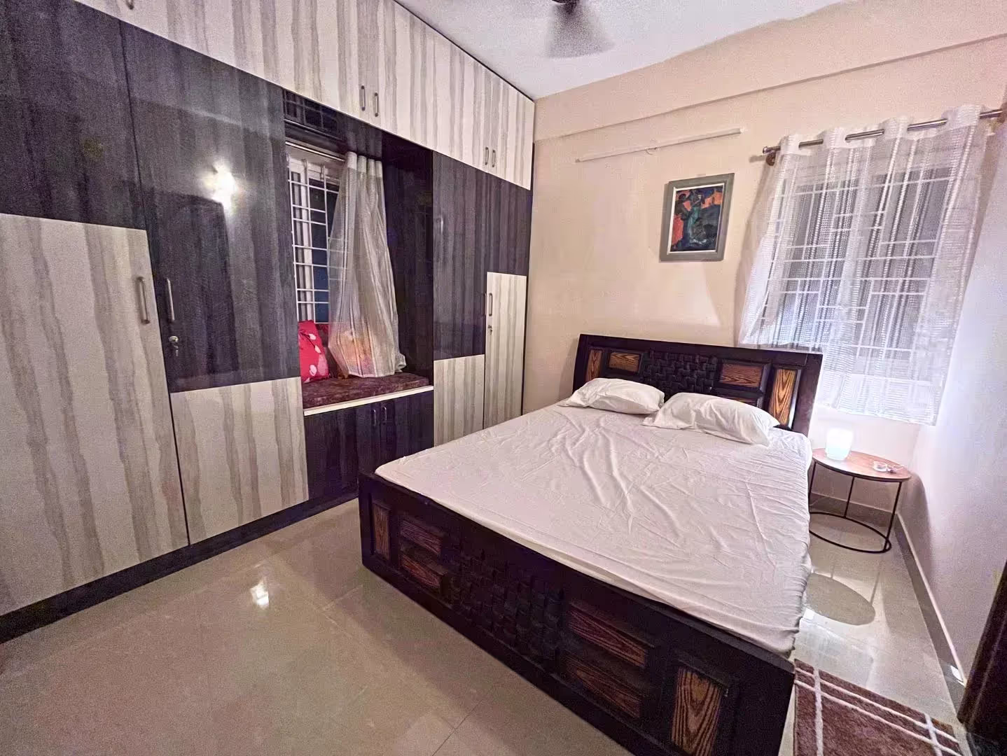 Modern Condo, Kalyan Nagar - Main