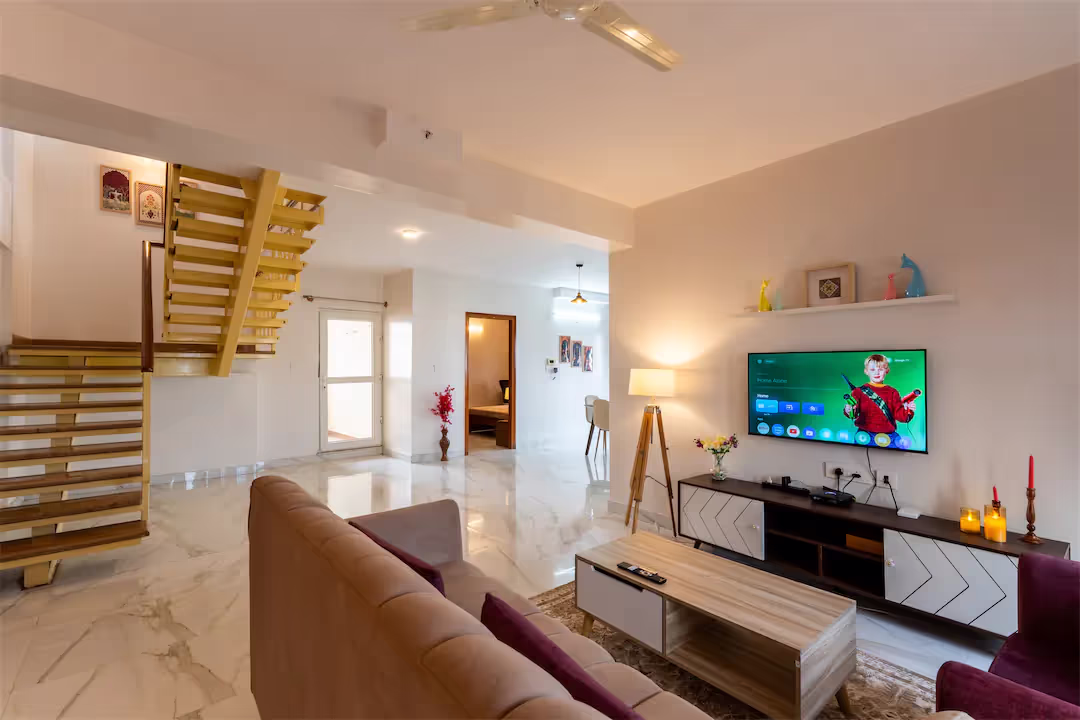 Orion Duplex, Thanisandra