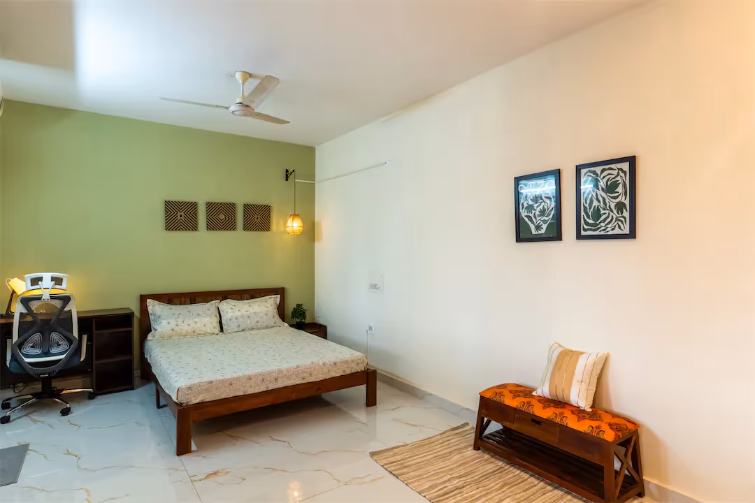 Upper Deck, Old Madras Road - Main