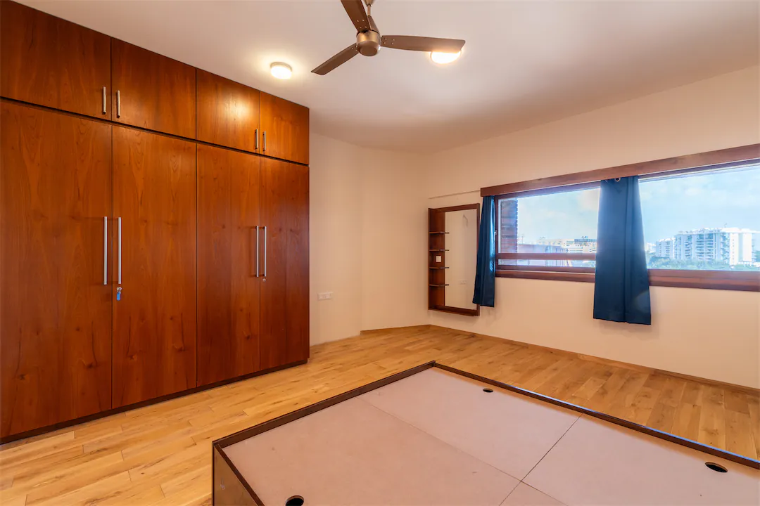 Radical Rhapsody, Whitefield - Main