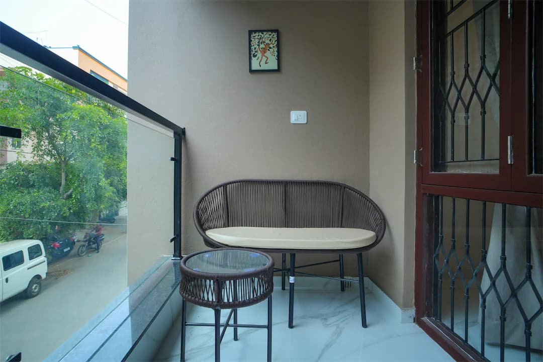 View 3